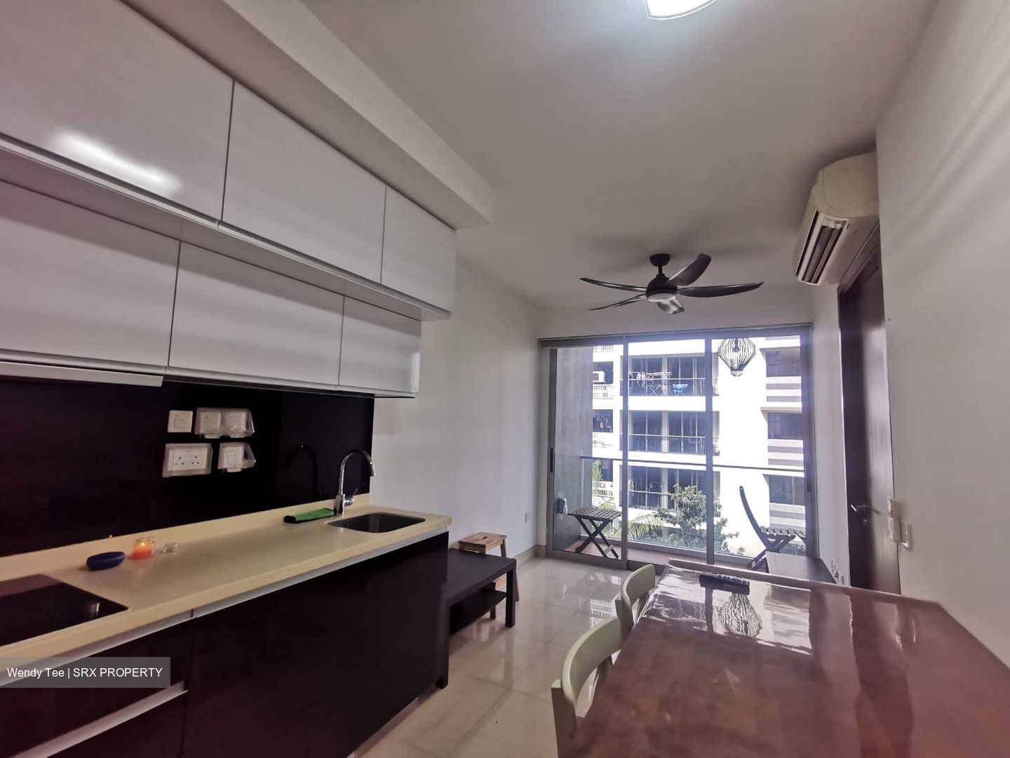 Centra Residence (D14), Apartment #626018841